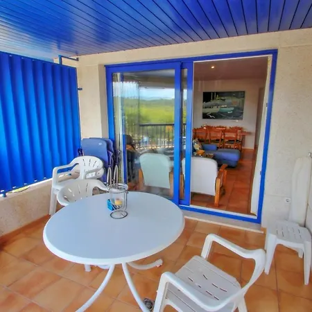 Isabella - Seaview In Apartment